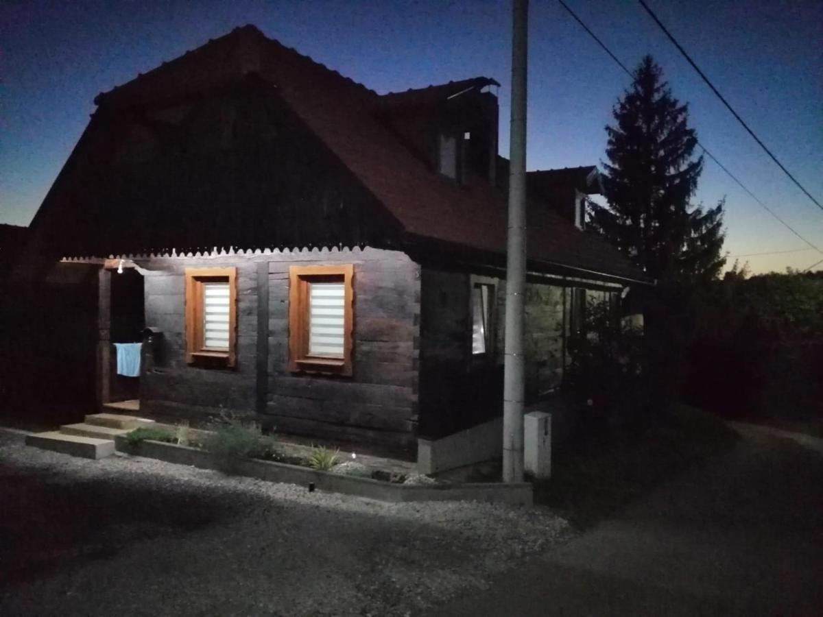 Апартаменты Kuca Za Odmor Braco Donji Zvecaj Экстерьер фото