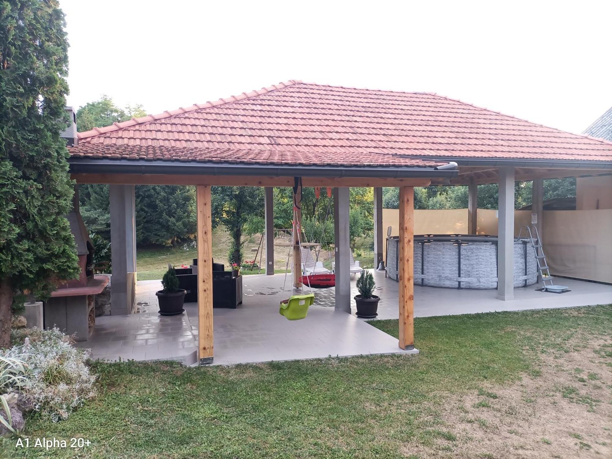 Апартаменты Kuca Za Odmor Braco Donji Zvecaj Экстерьер фото